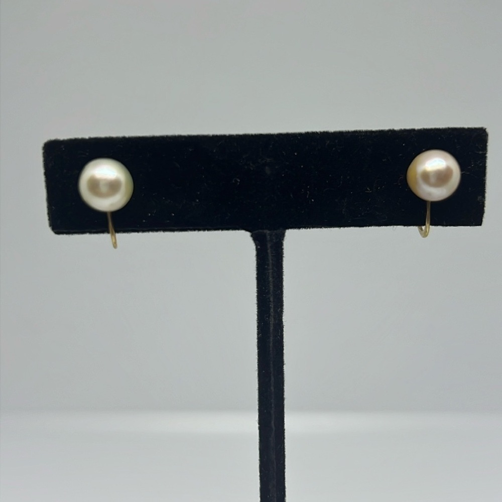 Vintage Richelieu Faux Pearl Earrings